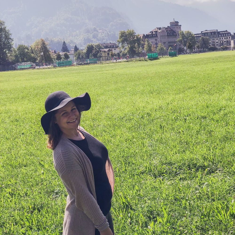 Meet your Posher, Caroline